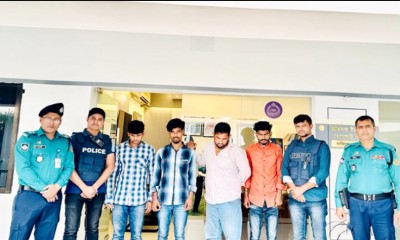 গায়ে বমি করে মুছে দেওয়ার ছলে সর্বস্ব হাতিয়ে নিতেন তারা