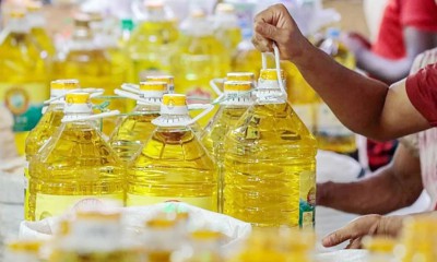 সয়াবিন তেলের দাম লিটারে ৫ টাকা কমলো